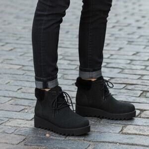 Eileen Fisher Women’s Kenille Sport Suede/Shearling Wedge Boot Black Sz 8.5 NWOB
